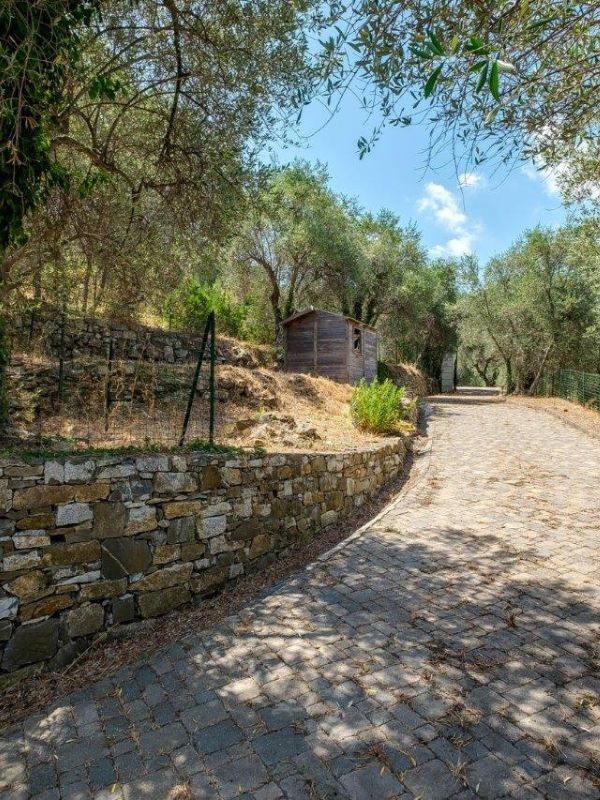 Casa vacanze con giardino a Pontedassio